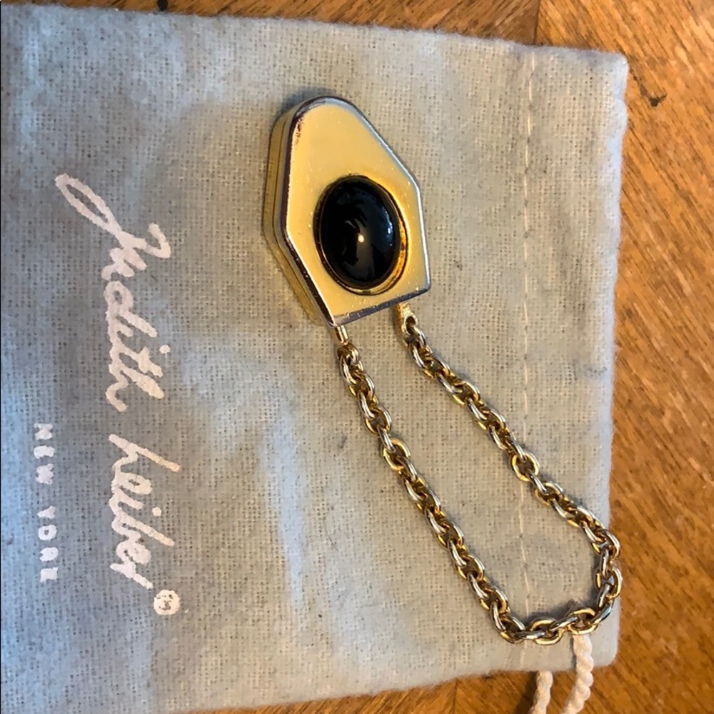 Judith Lieber early key change